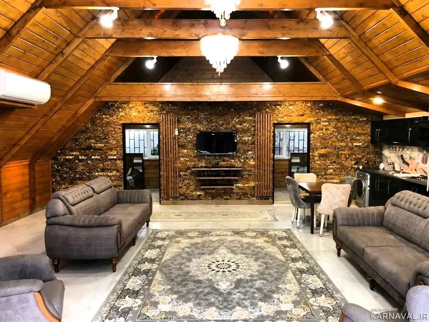 کلبه استخردار آبگرم دلیجان با بیلیارد رامسر