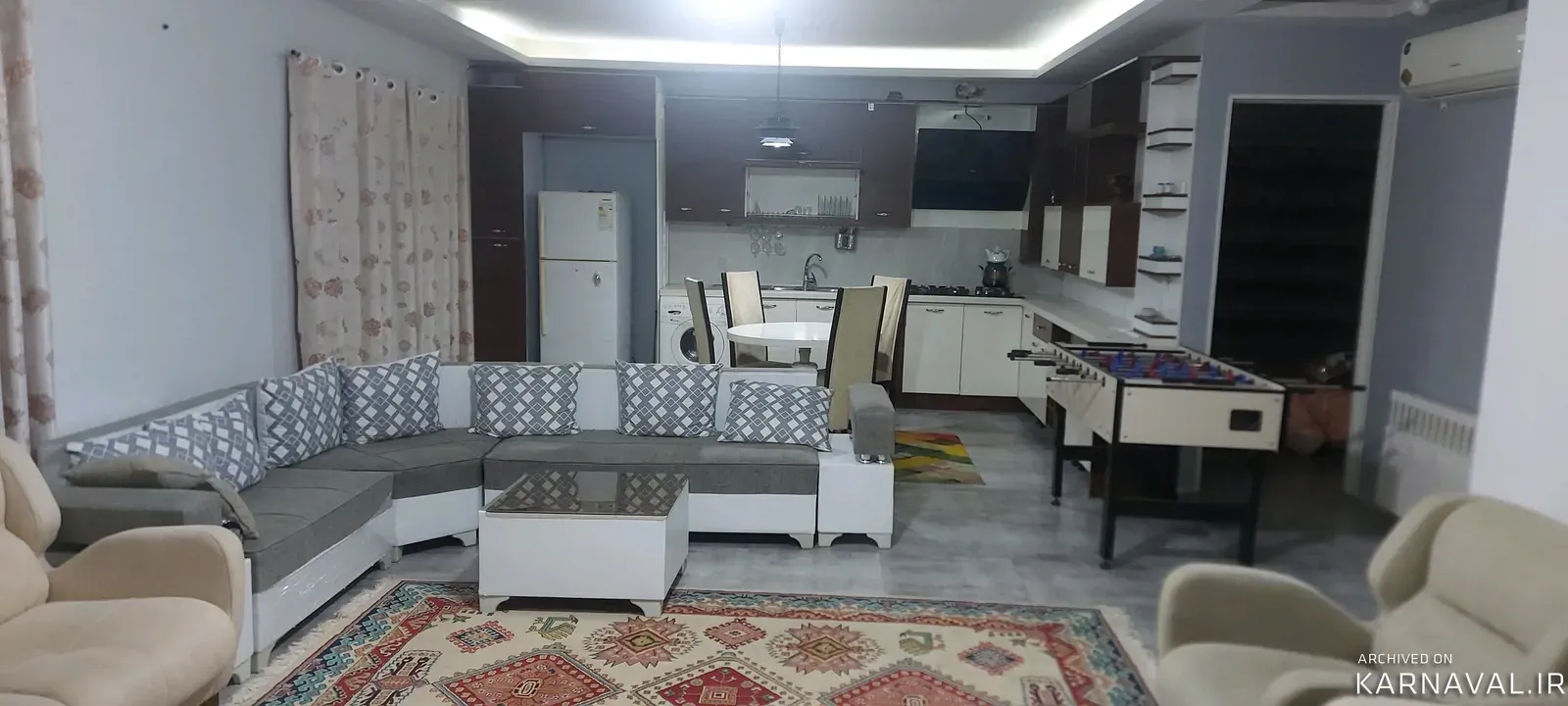 ویلا استخردار آبسرد احمدی با فوتبال دستی کردان