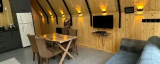 کلبه سوئیسی ریوا نمک آبرود کلبه سوئیسی ریوا نمک آبرود
