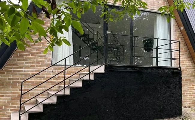 کلبه سوییسی یزدان مهر مرزن آباد کلبه سوییسی یزدان مهر مرزن آباد