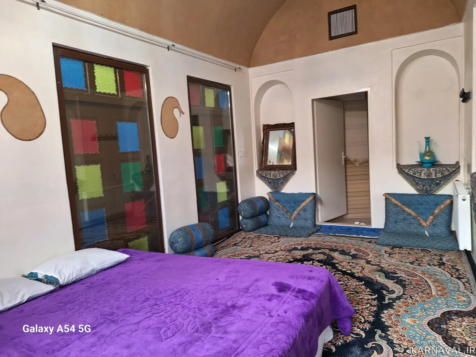 اقامتگاه بوم‌گردی عمارت بانو (اتاق ترمه) با صبحانه رایگان یزد