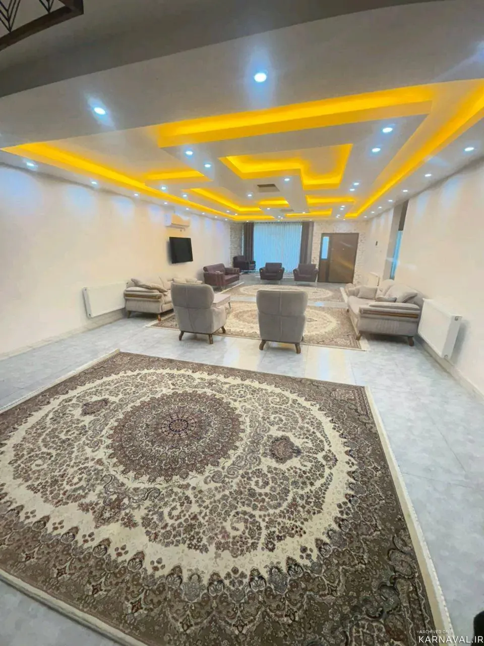 ویلا استخردار آبگرم کارن هشتگرد