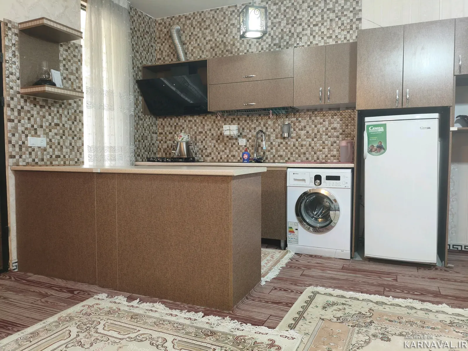 ویلا استخردار آبگرم گیلاس کردان