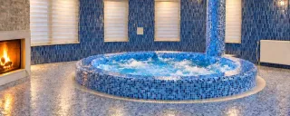ویلا عمارت دنیز با جکوزی هچیرود ویلا عمارت دنیز با جکوزی هچیرود