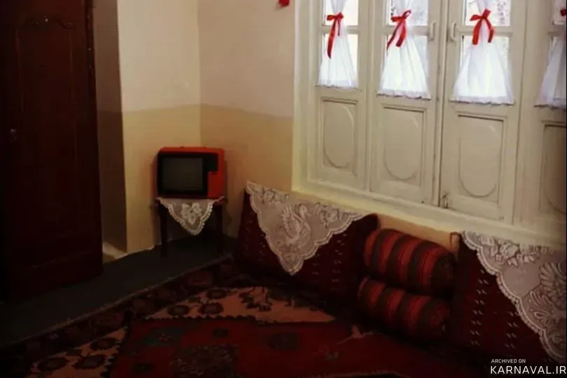اقامتگاه بوم‌گردی سرای مادری (اتاق مهتاب) خوانسار