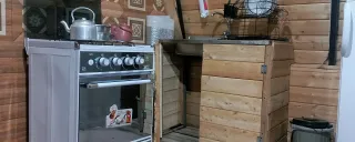 کلبه سوئیسی سیاه دول ماسال کلبه سوئیسی سیاه دول ماسال