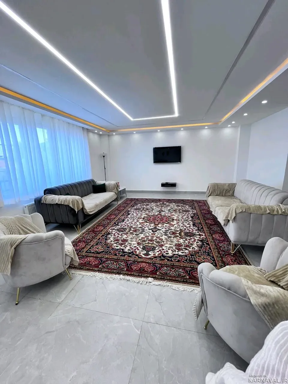 ویلا استخردار آبگرم شالیزار با فوتبالدستی انزلی